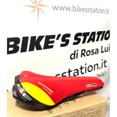 San Marco Sella bici Vintage Bertone Design rosso-giallo San Marco Sella bici Vintage Bertone Design rosso-giallo